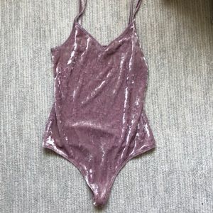 Pacsun (me to we essentials) pink velvet bodysuit